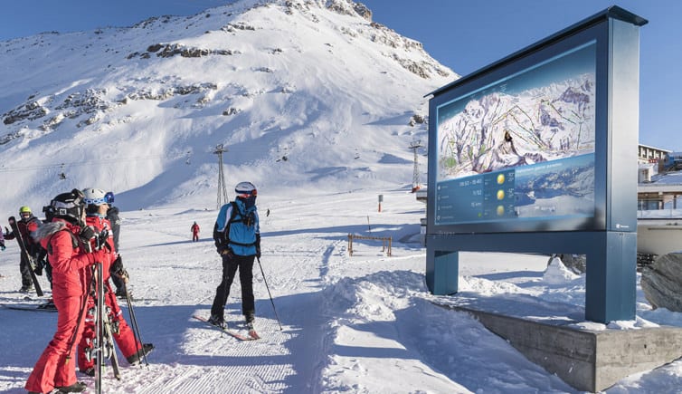 Vangenhassend LED Videowall mit 1,9 mm Pixelpitch in Zermatt