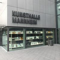 Hinterleuchtete Werbeanlage für die Kunsthalle Mannheim